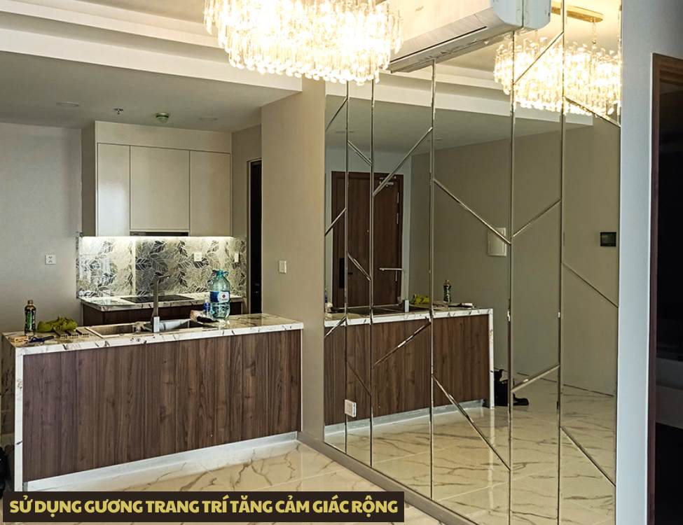 Sử dụng gương trang trí tăng cảm giác rộng
