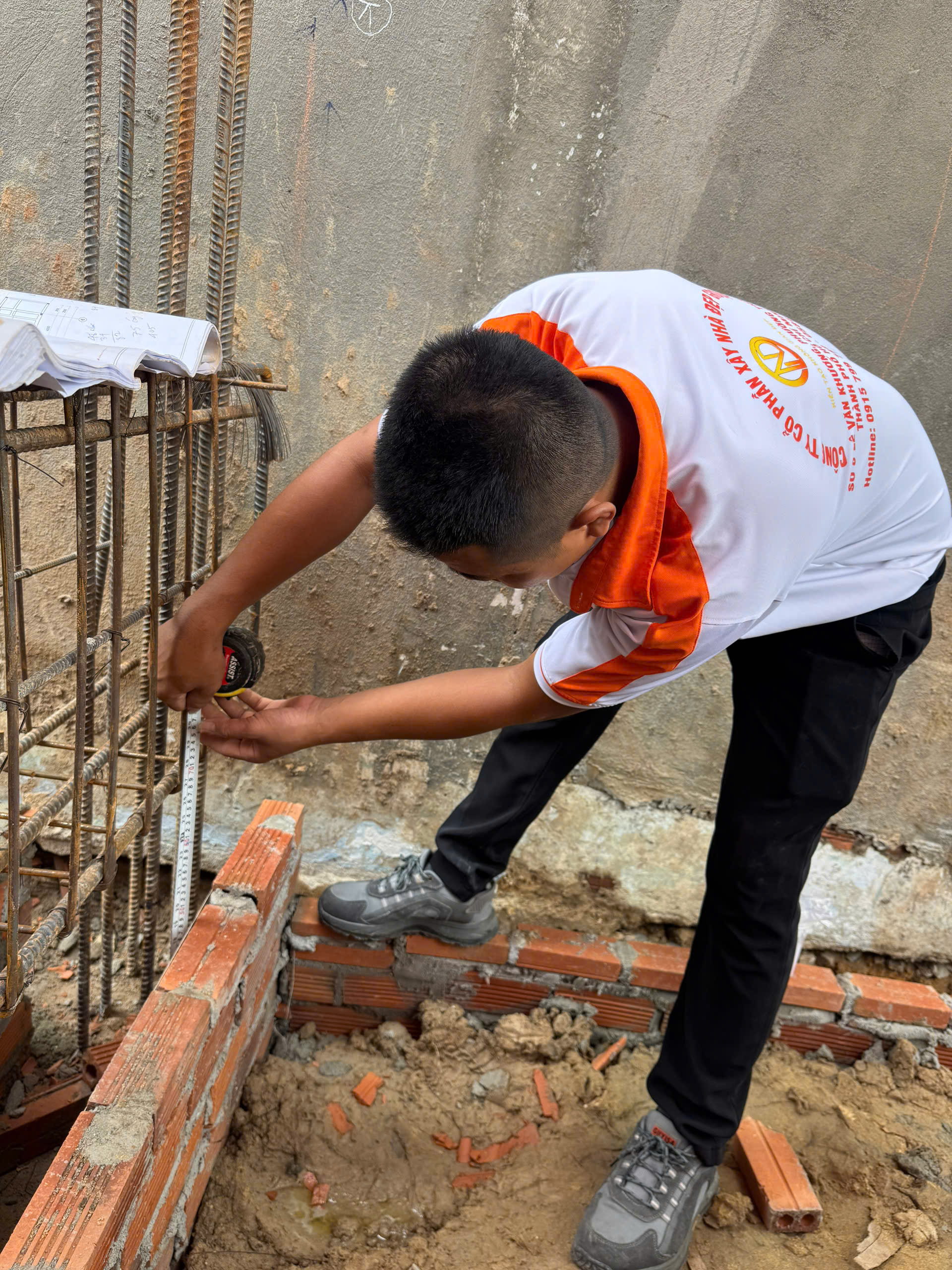 Nhật ký xây dựng nhà phố Quận 9 - Đổ bê tông sàn tầng trệt