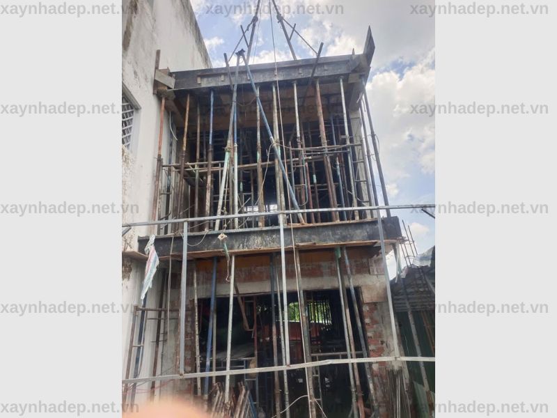 Cập nhật tiến độ nhà chị Thi tại Thủ Đức: Hoàn thành đổ bê tông sàn lầu 1