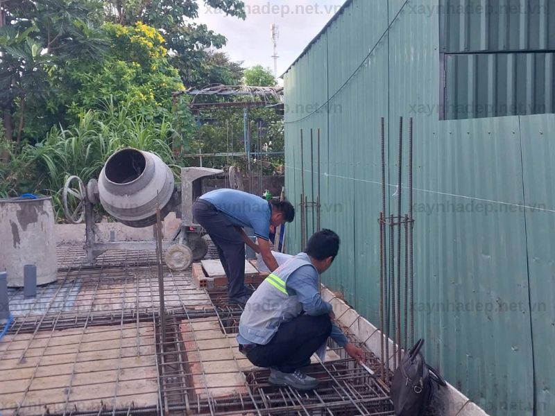 Kiểm Tra Sắt Thép Trước Khi Đổ Bê Tông Móng Nhà Chị Thi