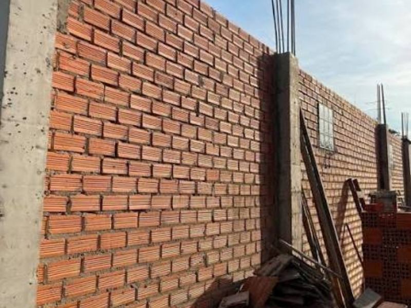 Định vị tim tường, mép tường, cao độ và lỗ mở