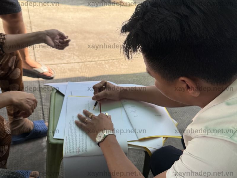 Lễ ký hợp đồng xây dựng nhà chị Lê Mai tại Trung Mỹ Tây, Quận 12