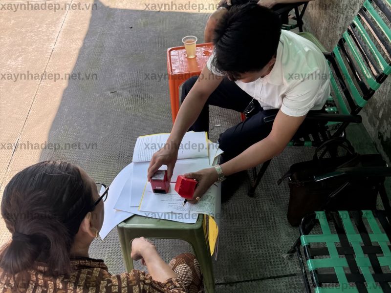 Lễ ký hợp đồng xây dựng nhà chị Lê Mai tại Trung Mỹ Tây, Quận 12